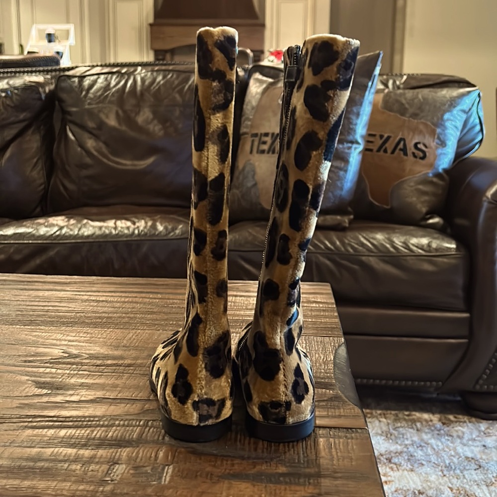 Real dolce and gabbana boots